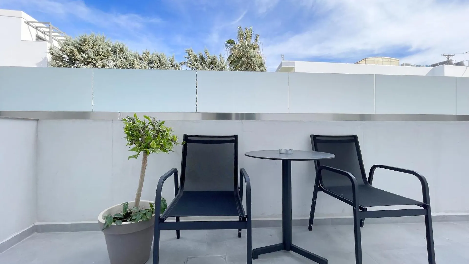 Sunset Seaside Apartments & Studios Rethymno  0*, Rethymno (Crete) Greece