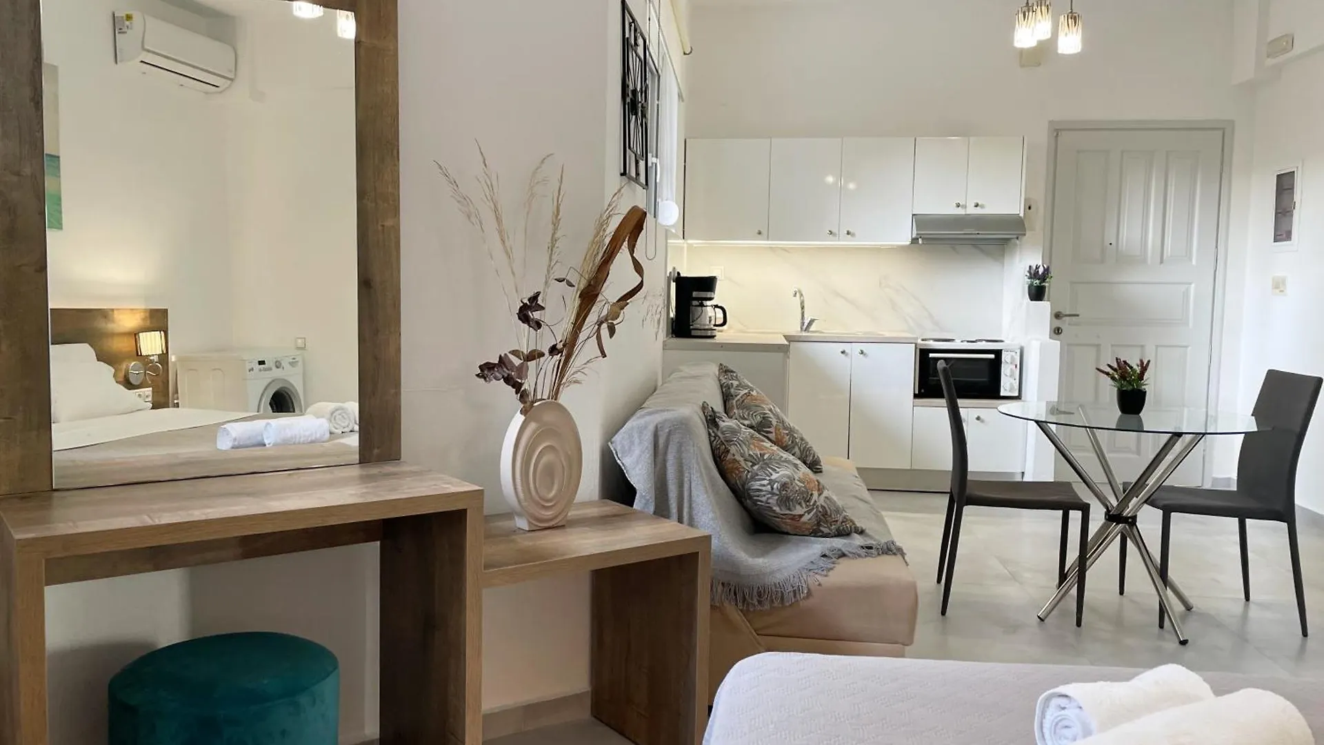 Sunset Seaside Apartments & Studios Rethymno