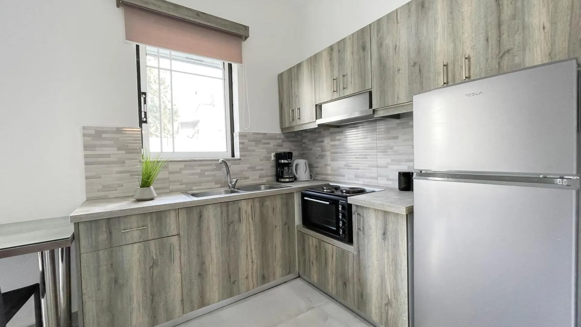 Sunset Seaside Apartments & Studios Rethymno   Rethymno (Crete)